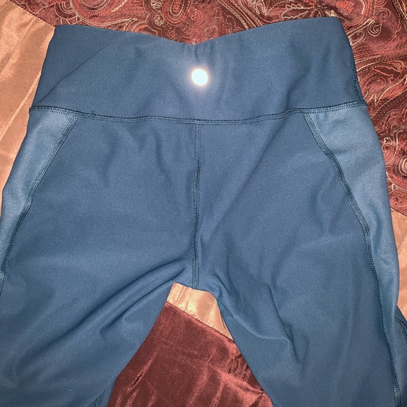 Teal Leggings with Mesh Detail - Picture 8 of 8